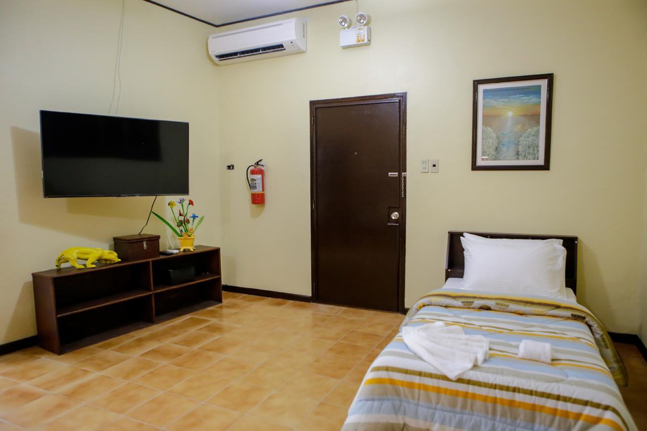 Victoria'S Haven Bed and Breakfast Dumaguete City Eksteriør billede
