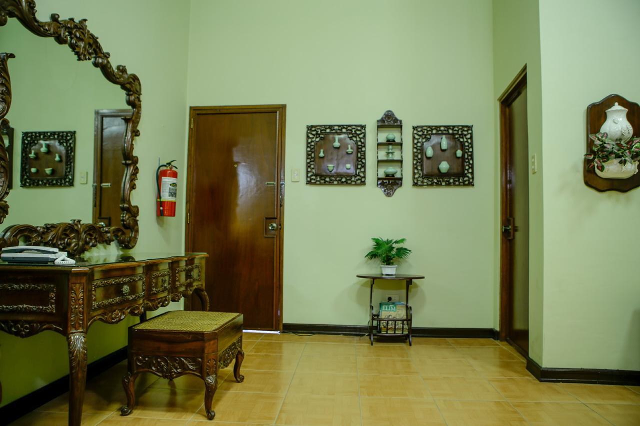 Victoria'S Haven Bed and Breakfast Dumaguete City Eksteriør billede