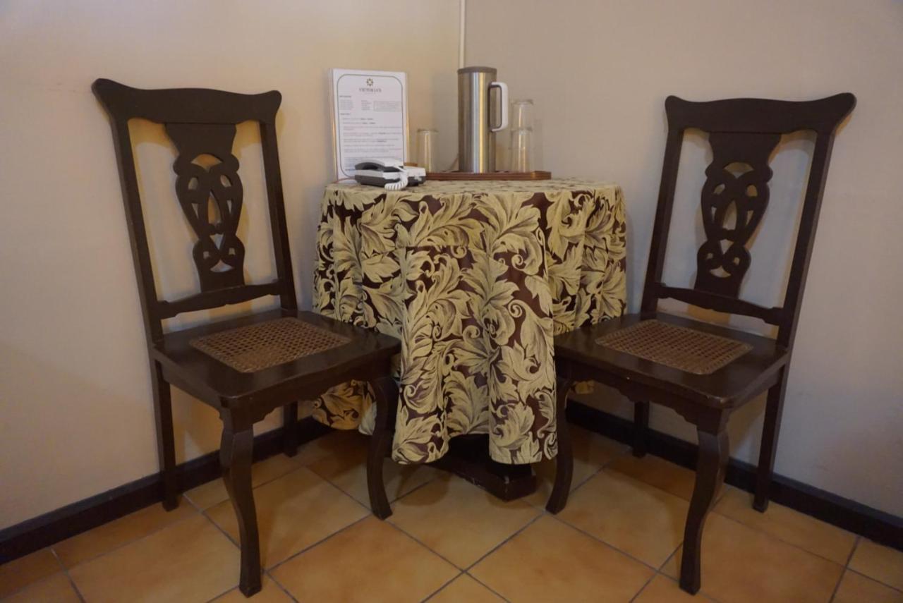 Victoria'S Haven Bed and Breakfast Dumaguete City Eksteriør billede